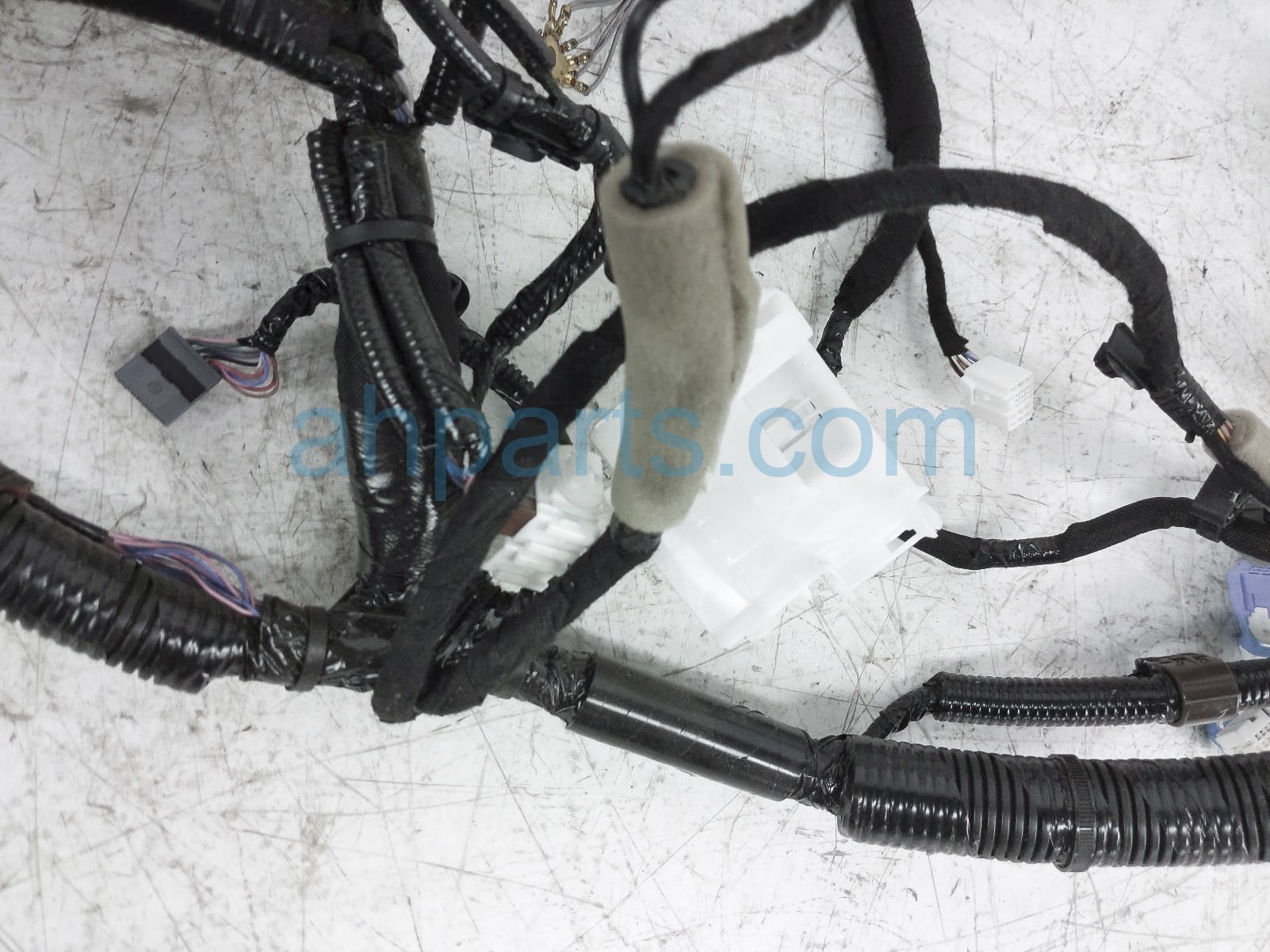 Sold 2019 Honda Accord Dash Instrument Wire Harness Lx 32117 TVA A10