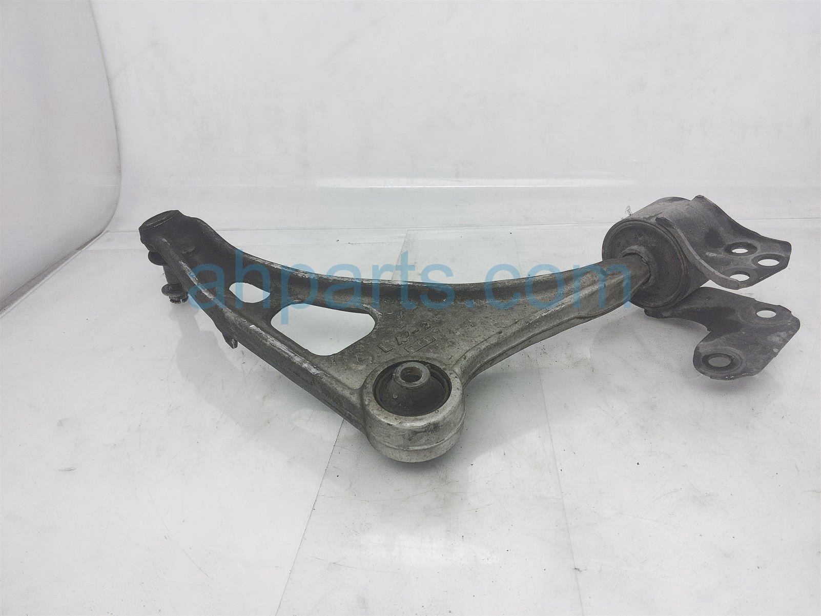 Sold Honda Pilot Front Driver Lower Control Arm Tz A