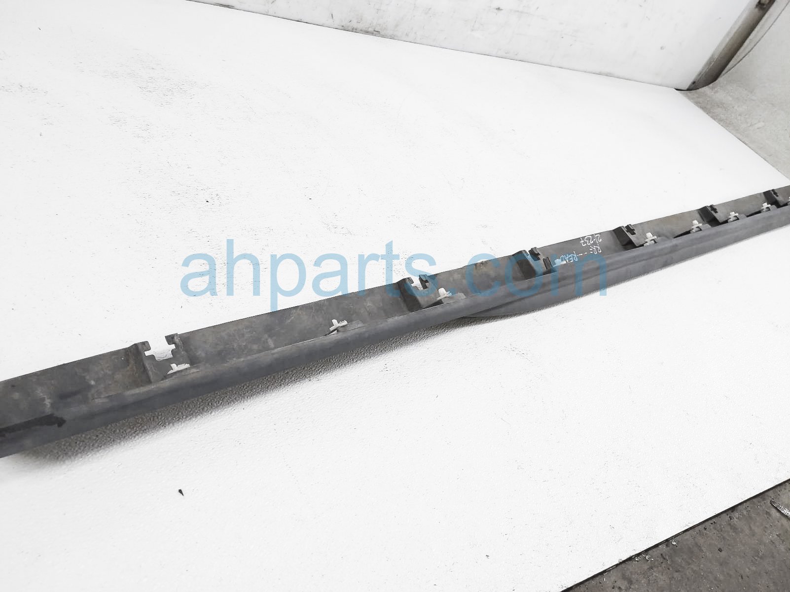 Sold 2018 Ford Transit35 Rocker Trim Rear Passenger Side Skirt