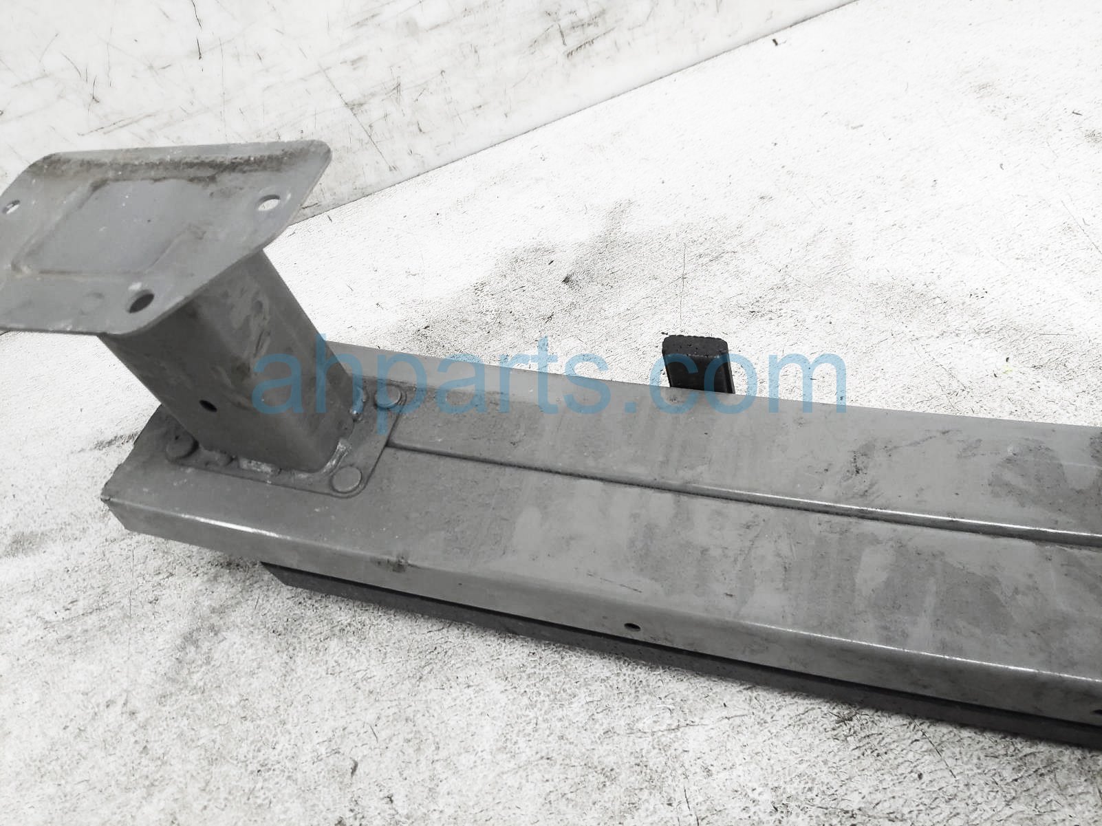 Sold Nissan Sentra Beam Rear Bumper Reinforcement Bar H Lbma