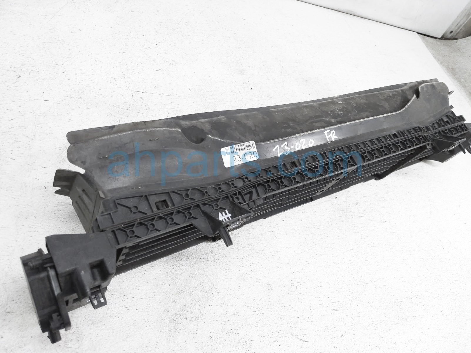 Sold Mazda Grille Air Shutter Assy L Glk R C