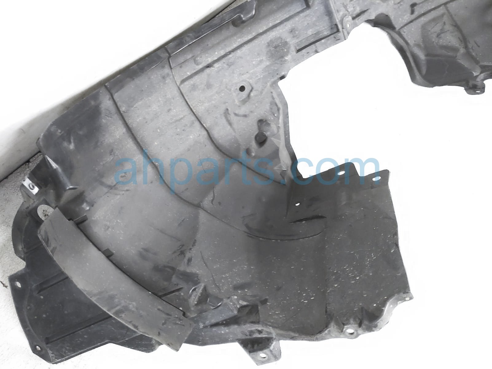thumbnail image 2 of Partswich Front Driver Side Inner Fender Liner For Nissan Sentra 2013-2019 (NI1248133 / 638413SH0A) 2 of 4