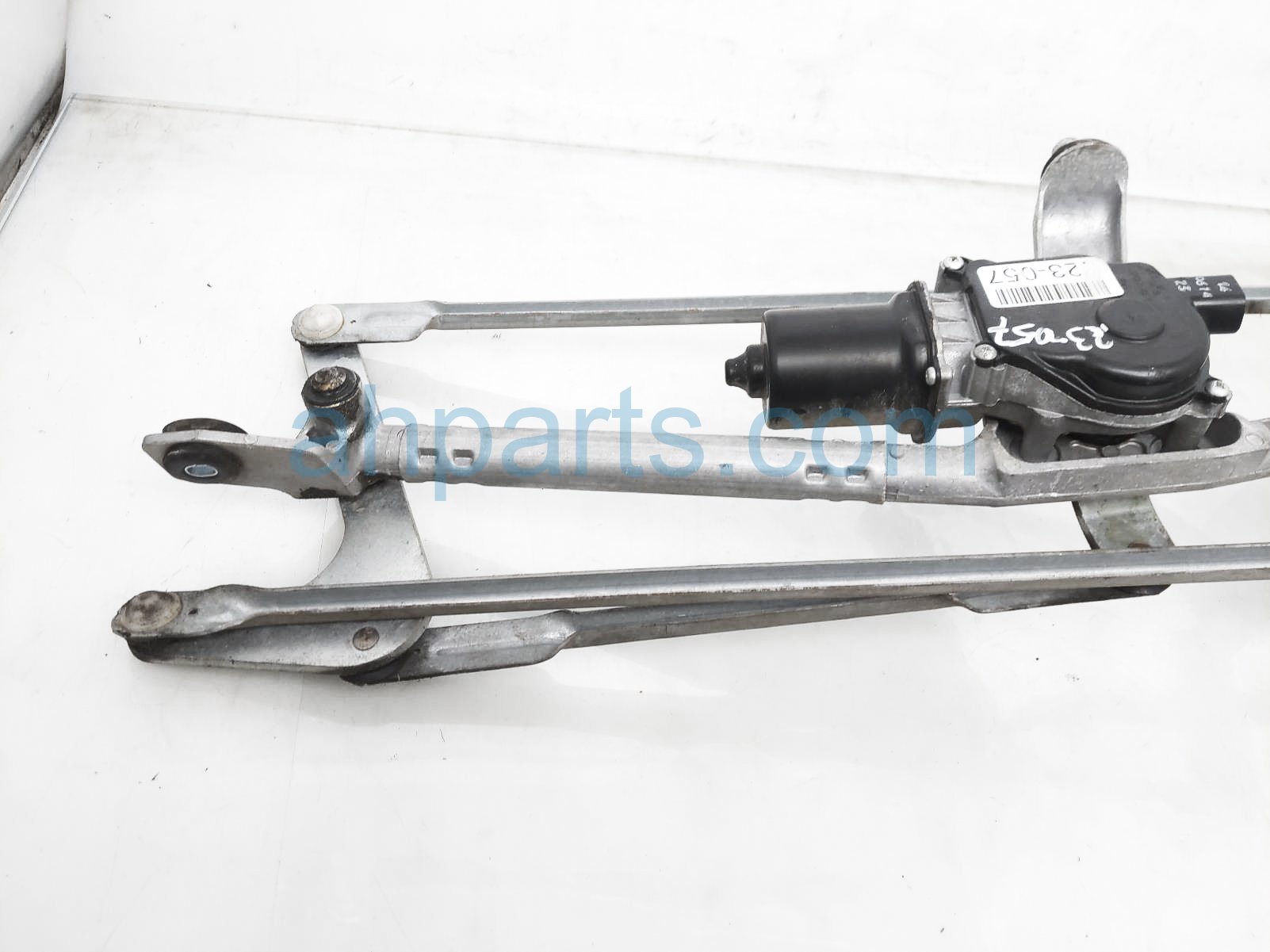 Sold Honda Civic Front Arms Windshield Wiper Motor Assy Tr A