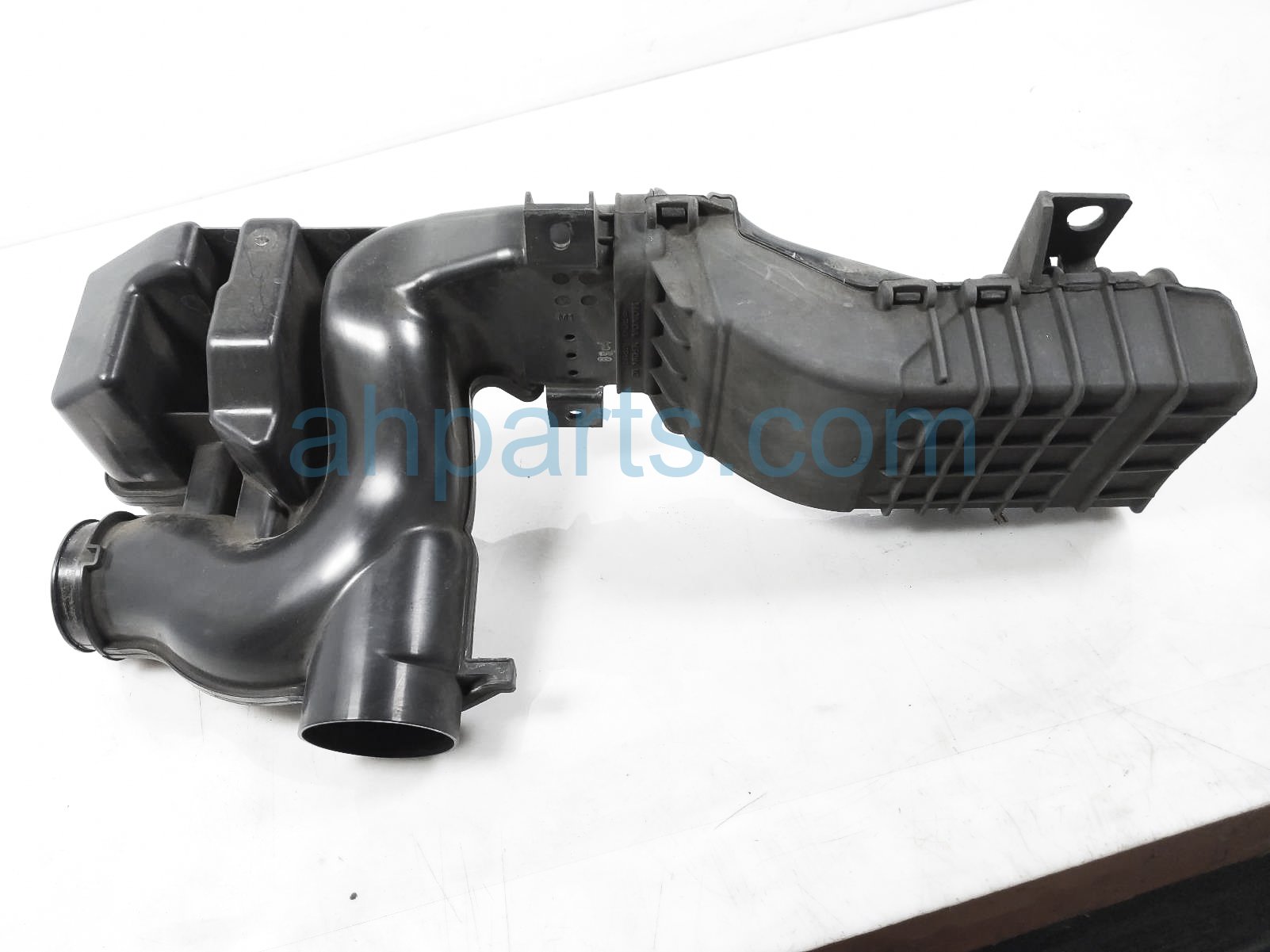 Honda Hr V Air Intake Tube Assy B H