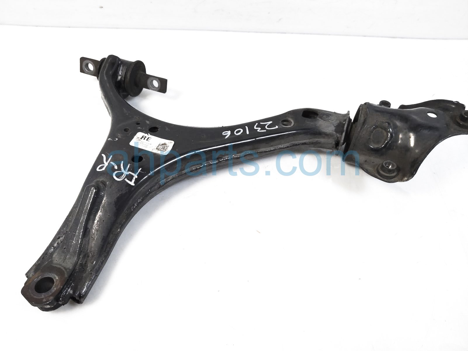 Sold 2016 Honda Accord Front Passenger Lower Control Arm 51350 T2A B00