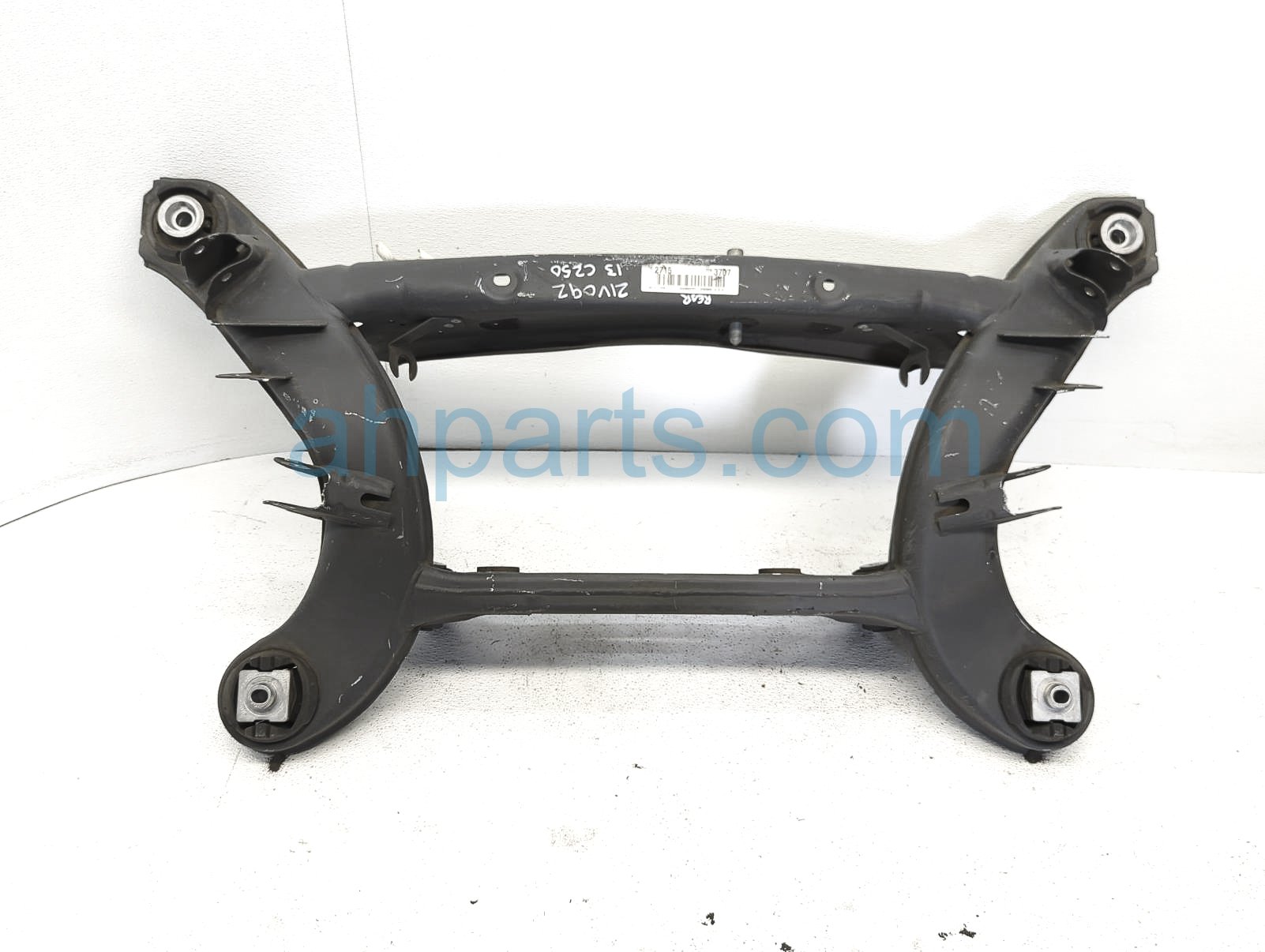 Rear Subframe Crossmember Kit For Mercedes C300 W204 W212 (2008-13) W/ Bolts & Bushings