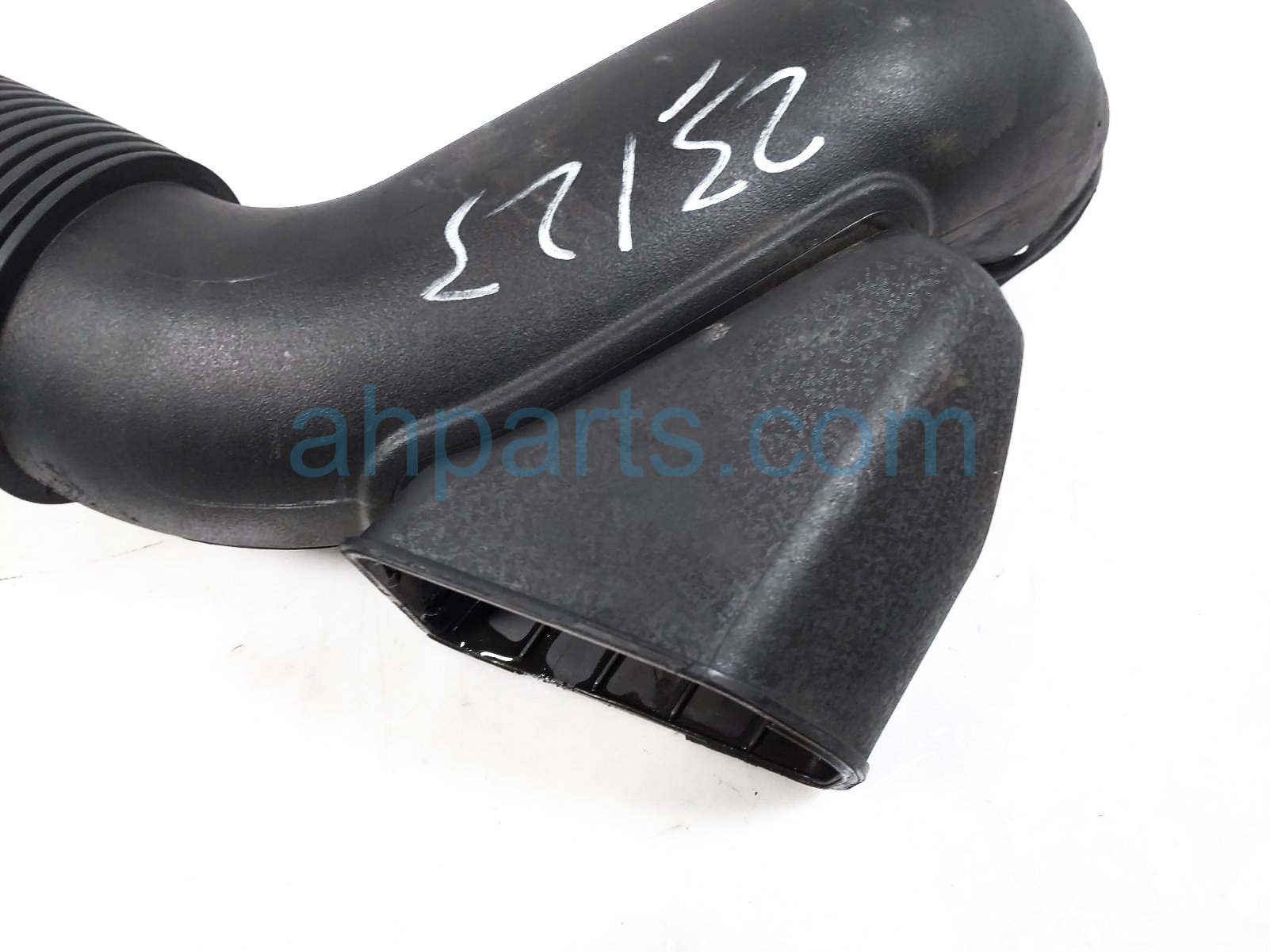 Sold 2017 Hyundai Sonata Air Intake Hose Tube 2 4l 28130 C1360