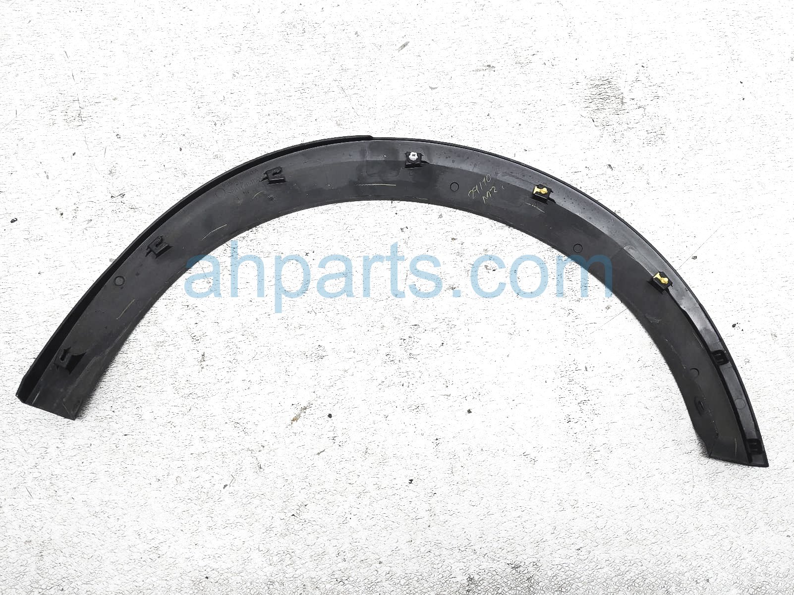 Motivpart Rear Right Fender Flare Molding Trim For Nissan Kicks 2018-2020 - Black (93828-5RB0A)