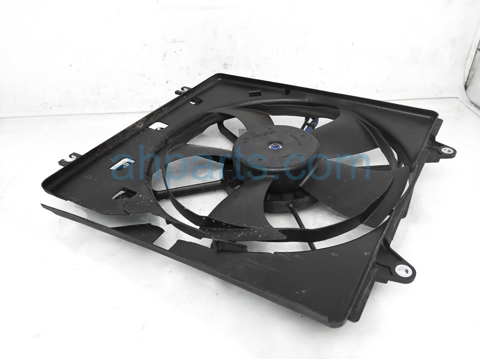 PACIFIC BEST INC. Left Cooling Fan Assembly For 2018-2022 Honda Accord Sedan 1.5/2.0L – 190156A0A01