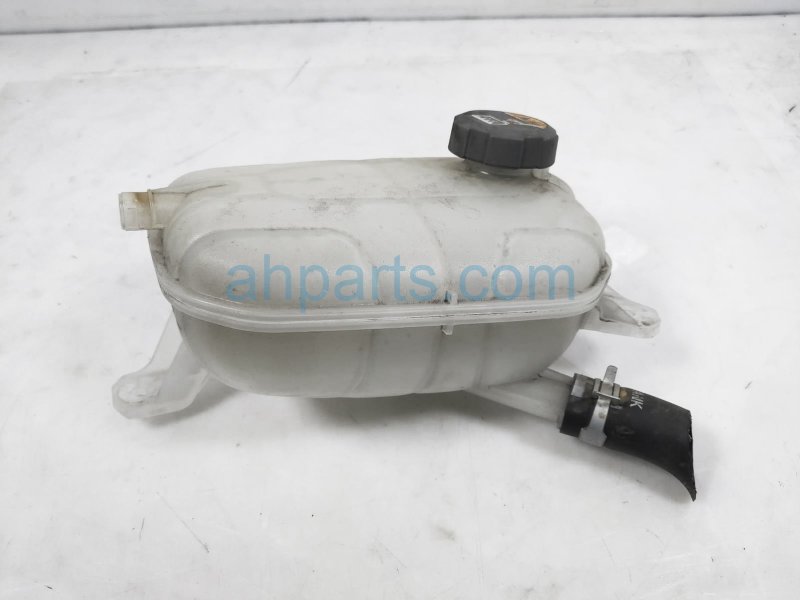 2021-2024 K5 Expansion Tank 25430-L0500 | OEM Parts Online 2021-2024 K5 Expansion Tank 25430-L0500 | OEM Parts Online