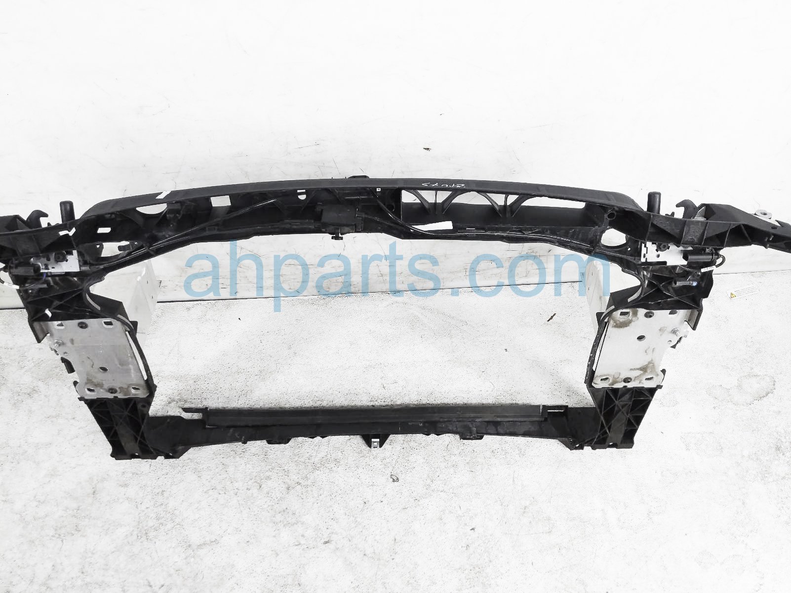 thumbnail image 2 of Steel Radiator Support For 2009-2016 Audi A4 & S4 - Aftermarket AU1225124 / 8K0805594L 2 of 3