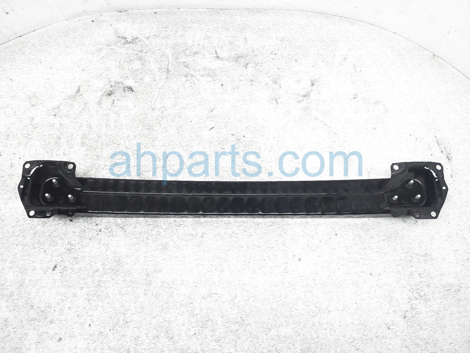 thumbnail image 2 of Soillar Rear Bumper Reinforcement For Toyota Corolla Sedan 2020-2024 – OEM 5217112270 2 of 6