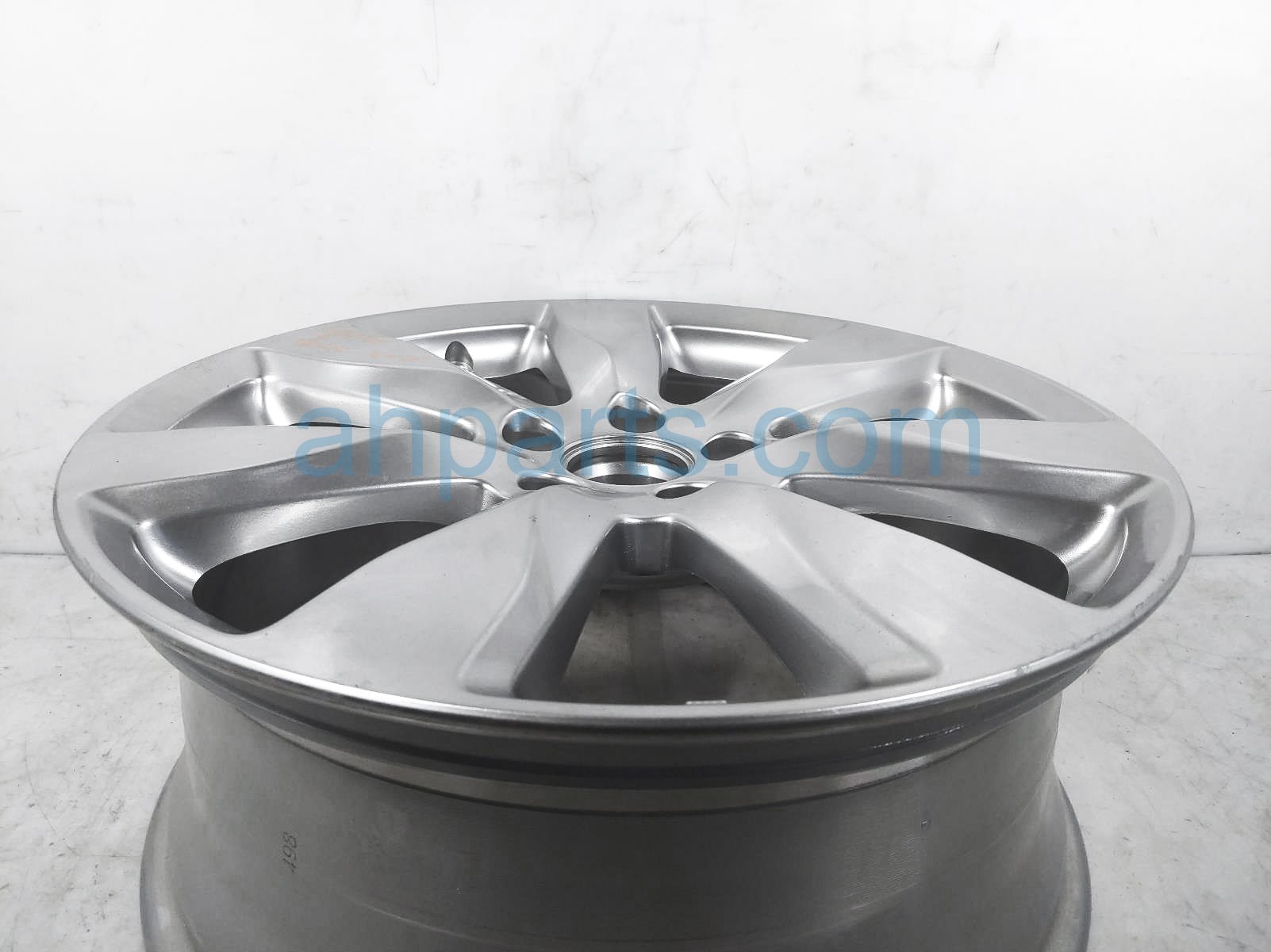 タイヤ・ホイール smk 2016 Acura MDX 19x8 7spoke Wheel / Rim 42700-TZ5-A21