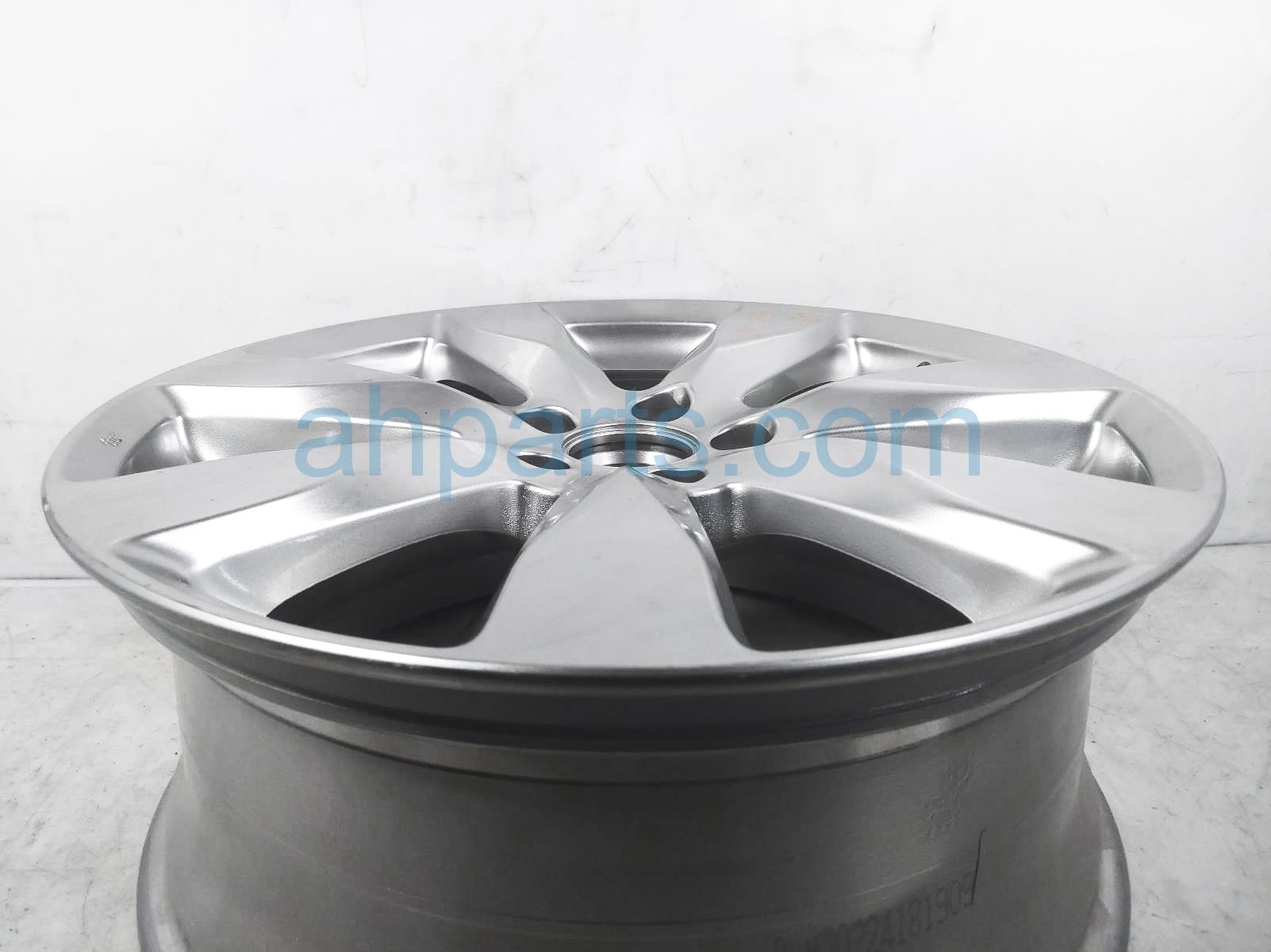 2016 Acura MDX 19x8 7spoke Wheel / Rim 42700-TZ5-A21