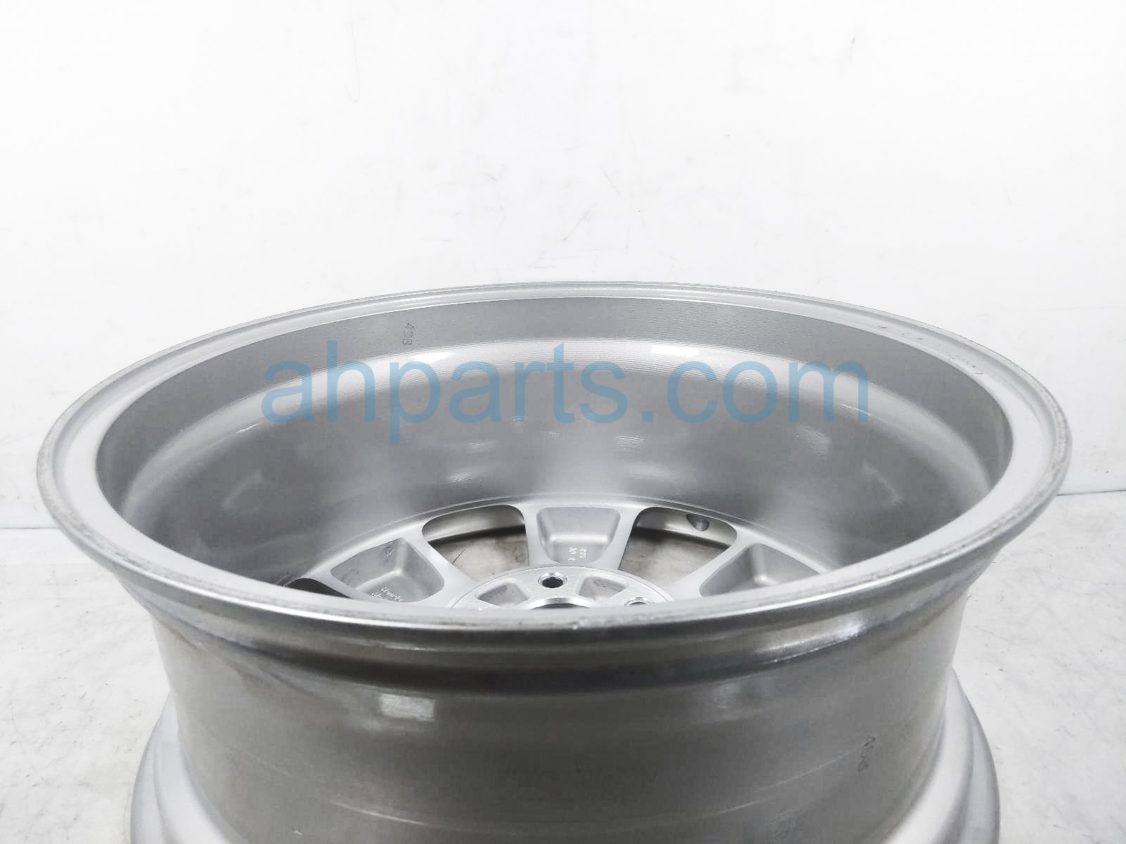 2016 Acura MDX 19x8 7spoke Wheel / Rim 42700-TZ5-A21