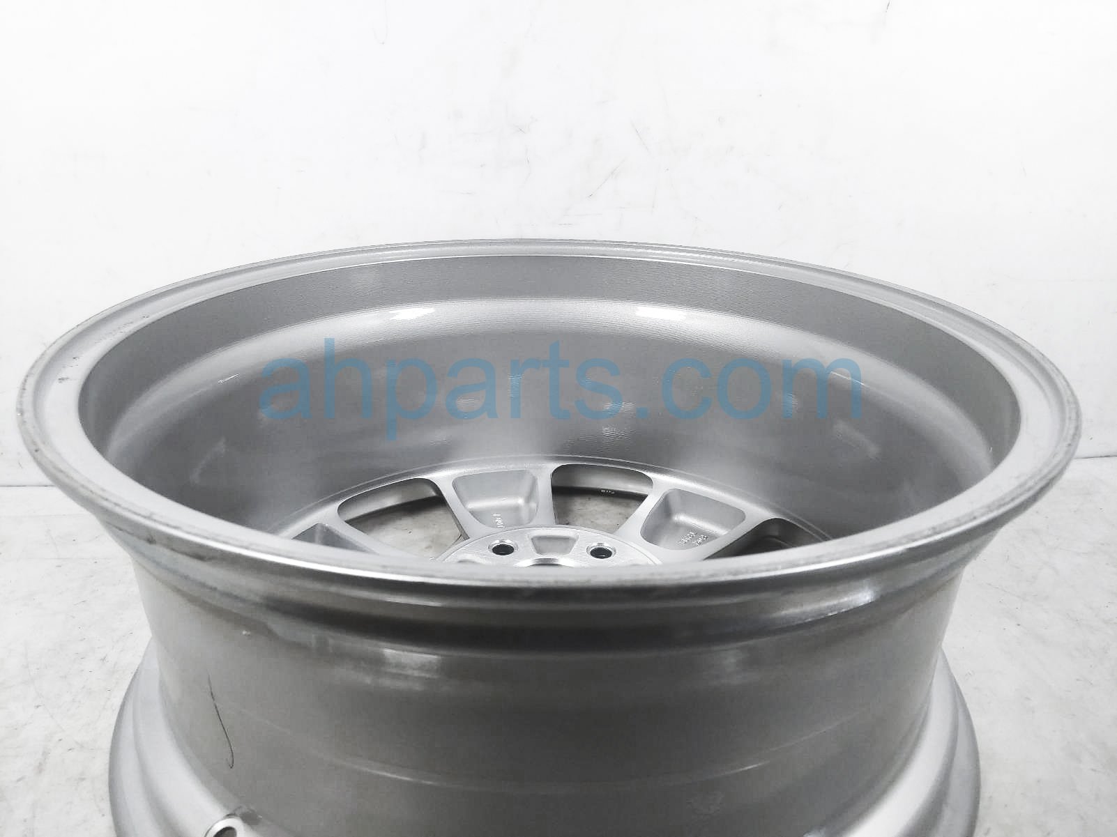 2016 Acura MDX 19x8 7spoke Wheel / Rim 42700-TZ5-A21