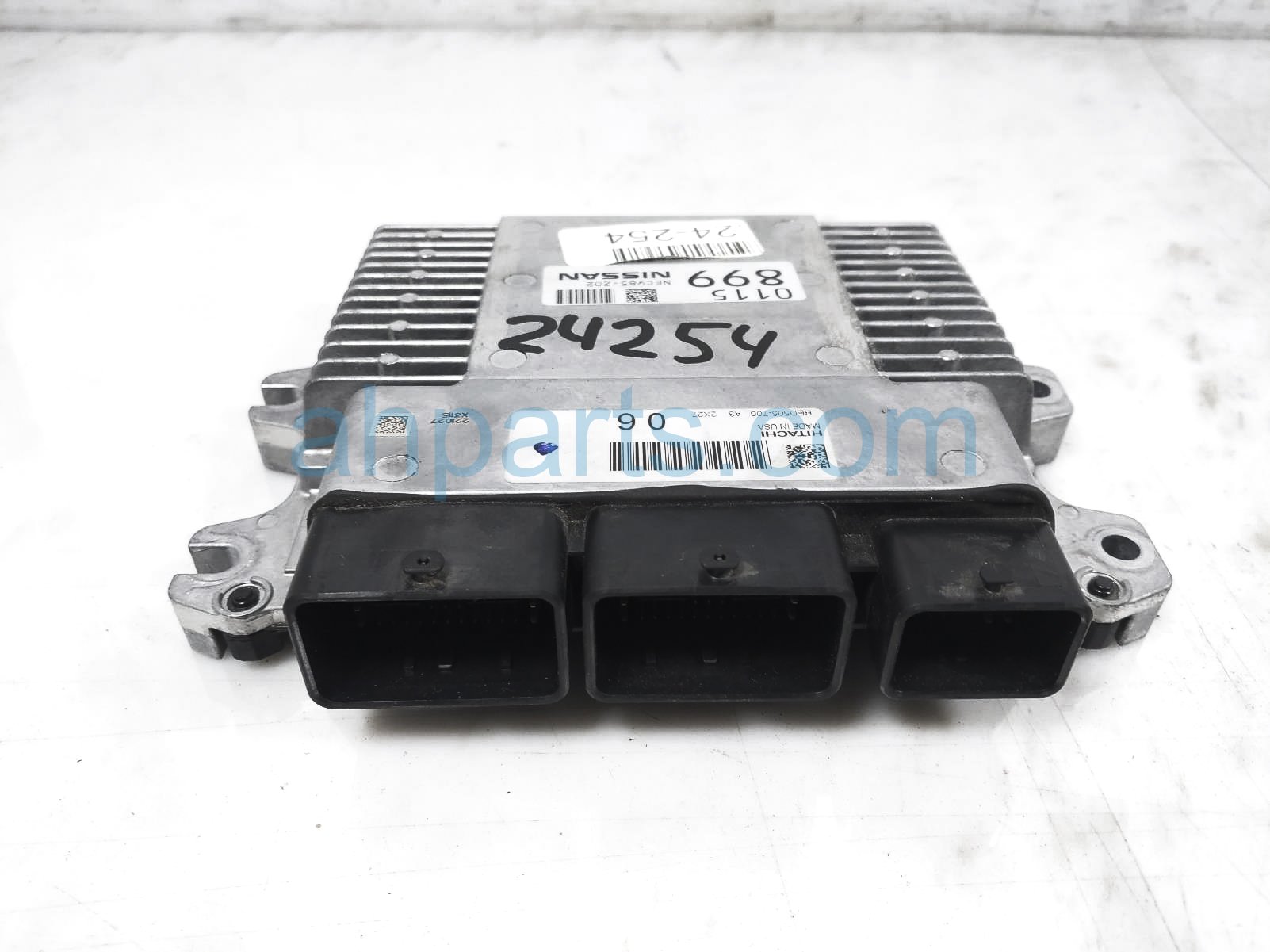 【ma案内】 00 Nissan Maxima A33 3.0L Automatic ECU ECM PCM Engine