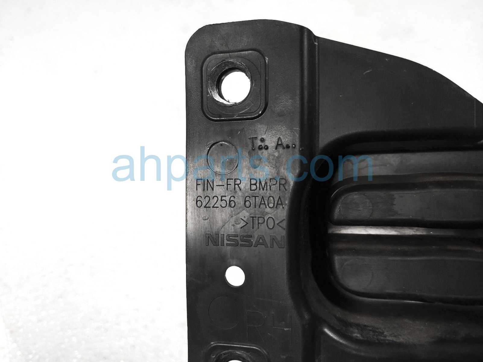 Genuine OEM Nissan Fog Light Hole Cover – Part #62256-EA000 For 08-18 Frontier, 05-15 Xterra