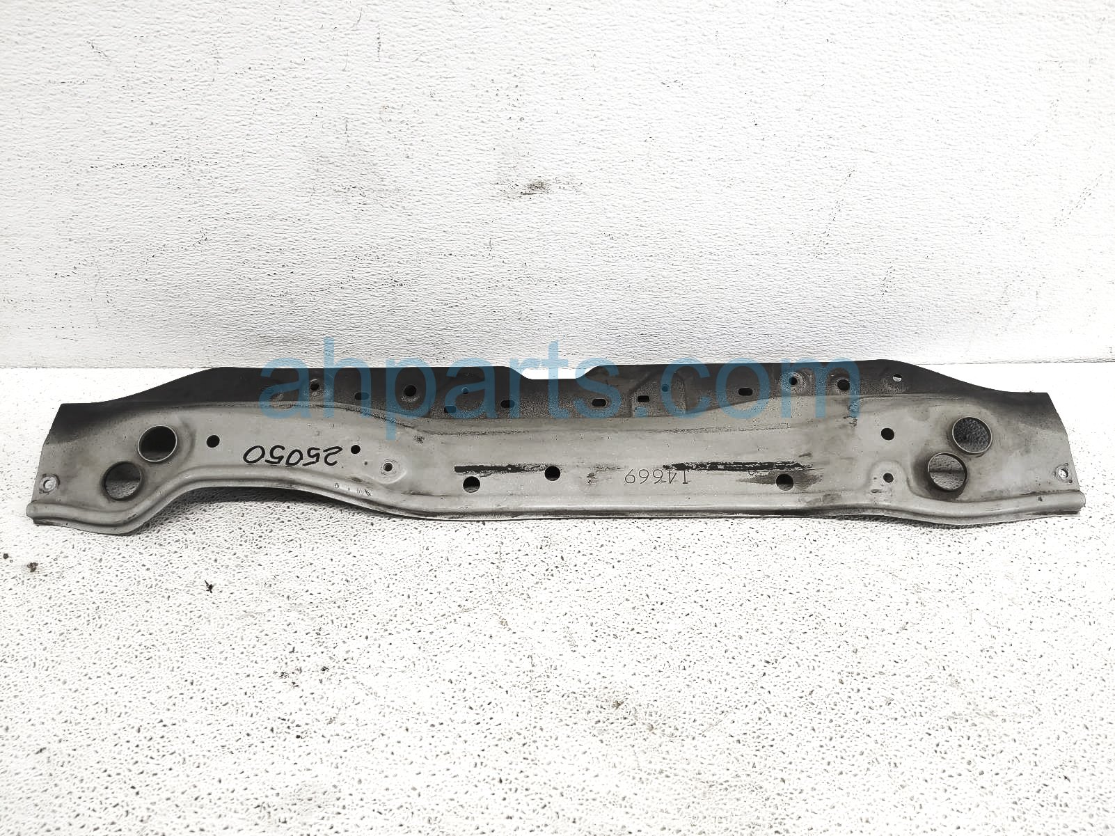 Evan-Fischer Upper Radiator Support Tie Bar For 2008-2011 Subaru Impreza
