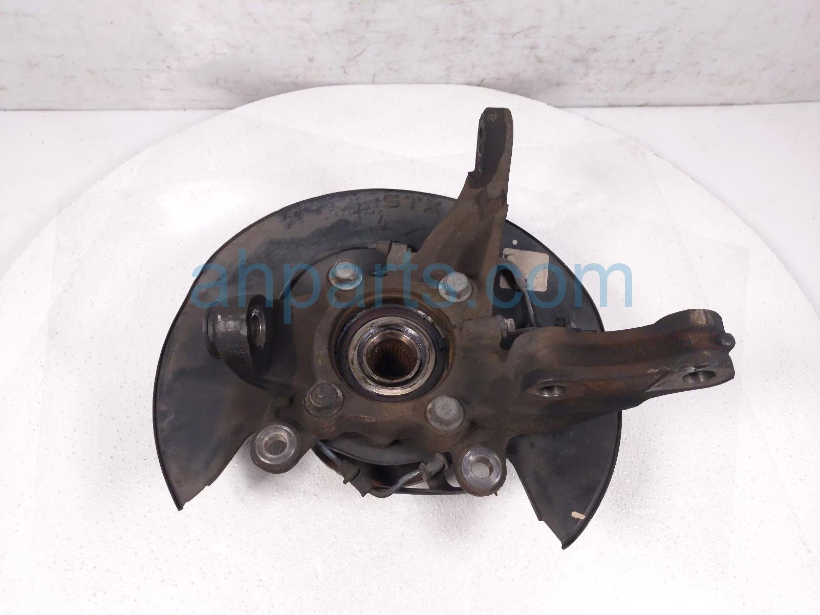 Sold 2012 Acura MDX Front Driver Spindle Knuckle Hub 51215-STX-A02