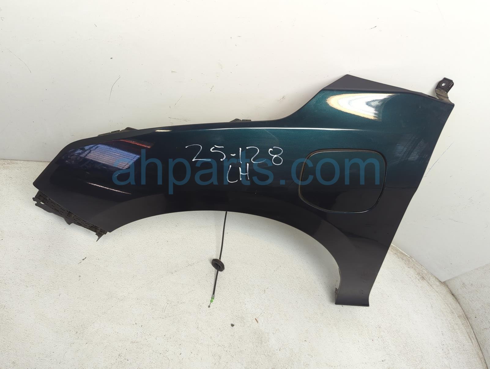 Sold 2020 Honda Clarity Front Driver Fender W/charger Door - Green