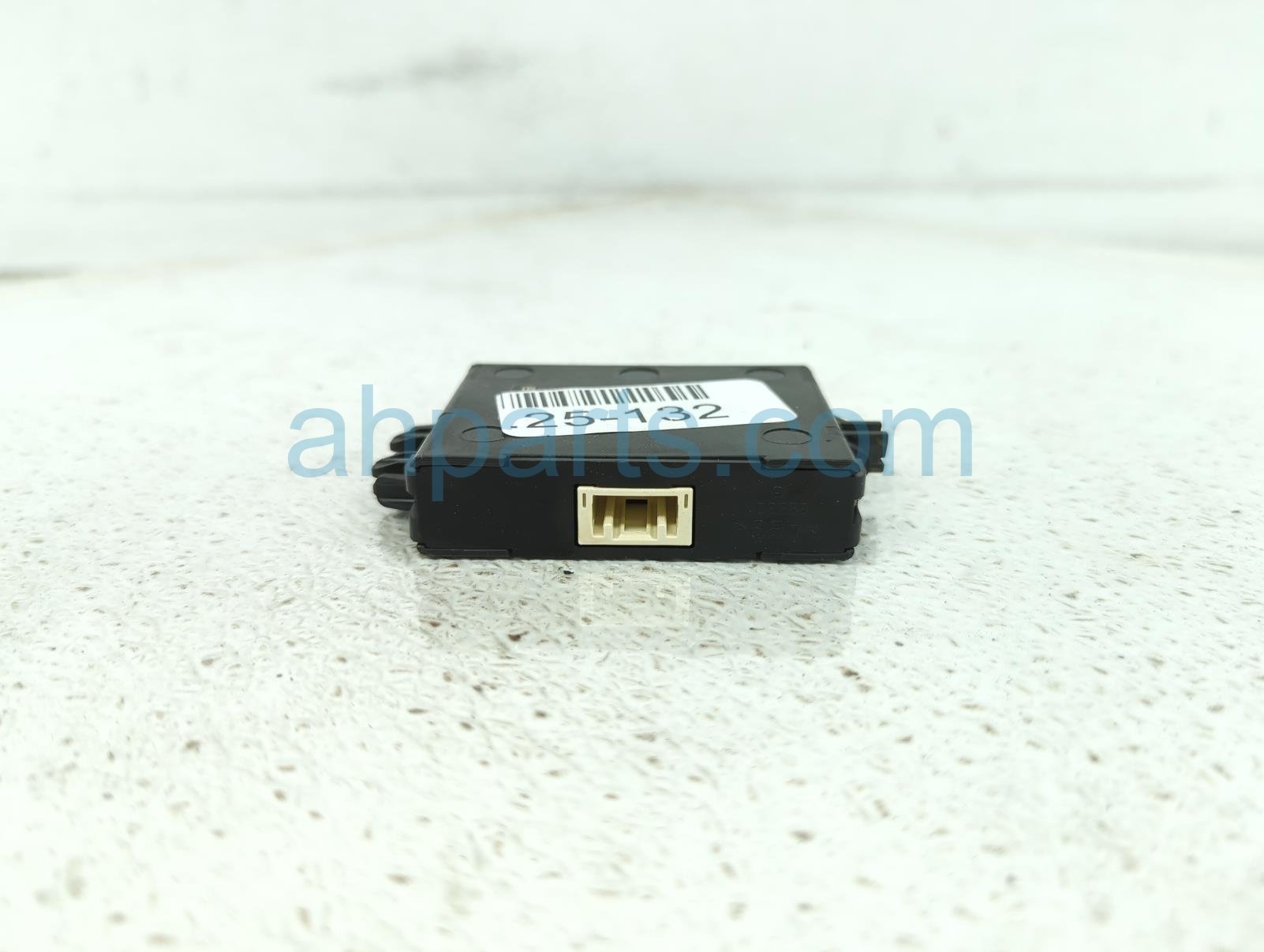 セキュリティスキャナー 89560-82M10 セキュリティスキャナー 89560-82M10 2022 Toyota Highlander Theft