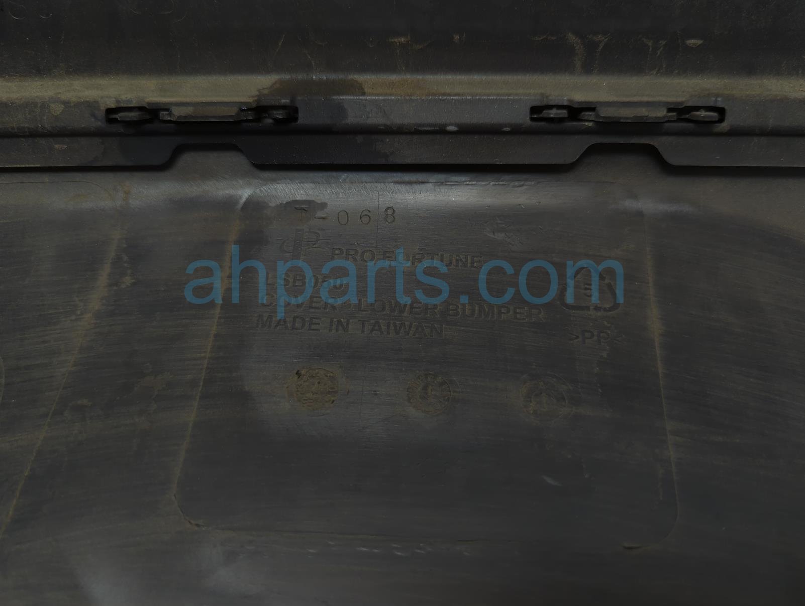CAPA Certified Rear Bumper Cover – Lexus IS300 IS250 IS350 2014-2016 – Primed, No Holes