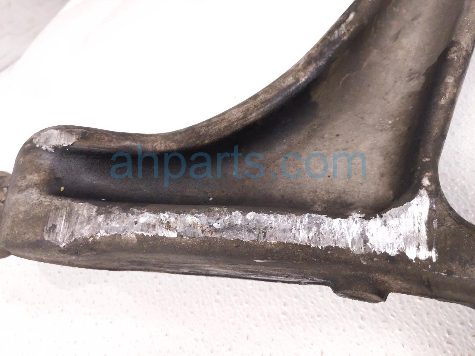 thumbnail image 2 of TRQ Front Lower Control Arm LH Driver Side For Lexus GS300 GS350 IS250 IS350 AWD 2 of 5