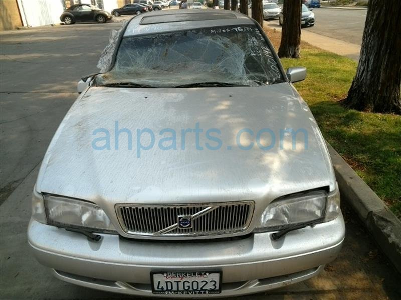 1999 Volvo V70 Replacement Parts