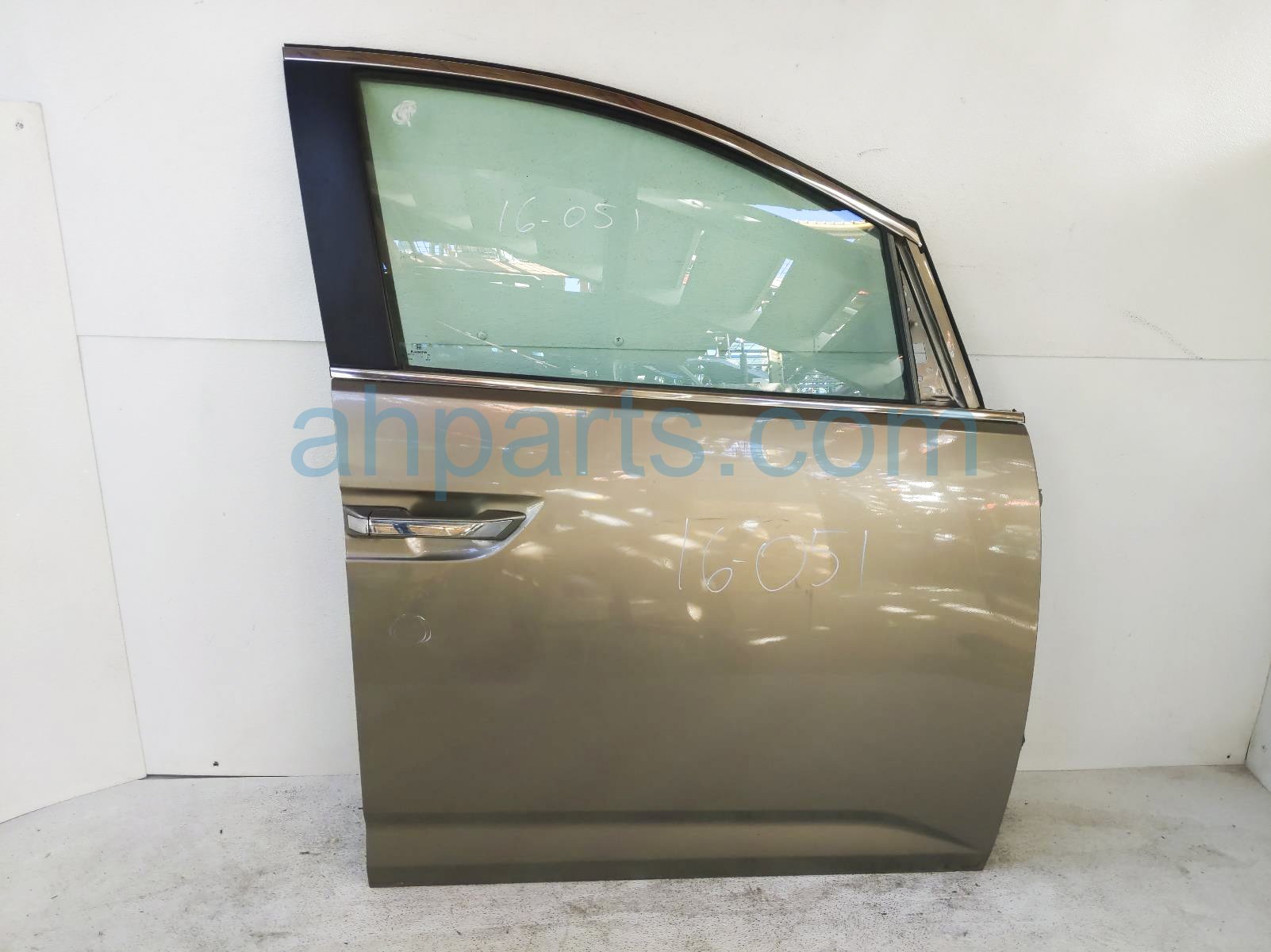 $395 Honda FR/R DOOR, GOLD