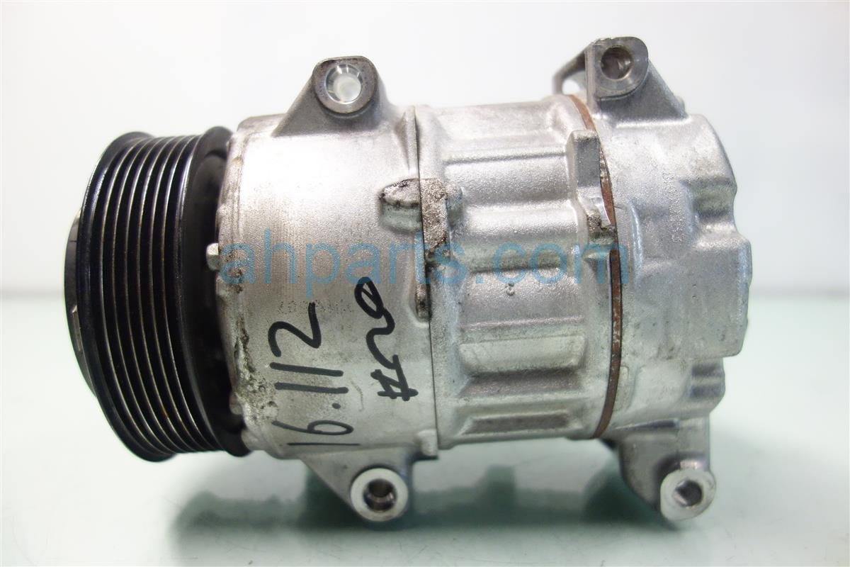 $69 Toyota AC PUMP / AIR COMPRESSOR