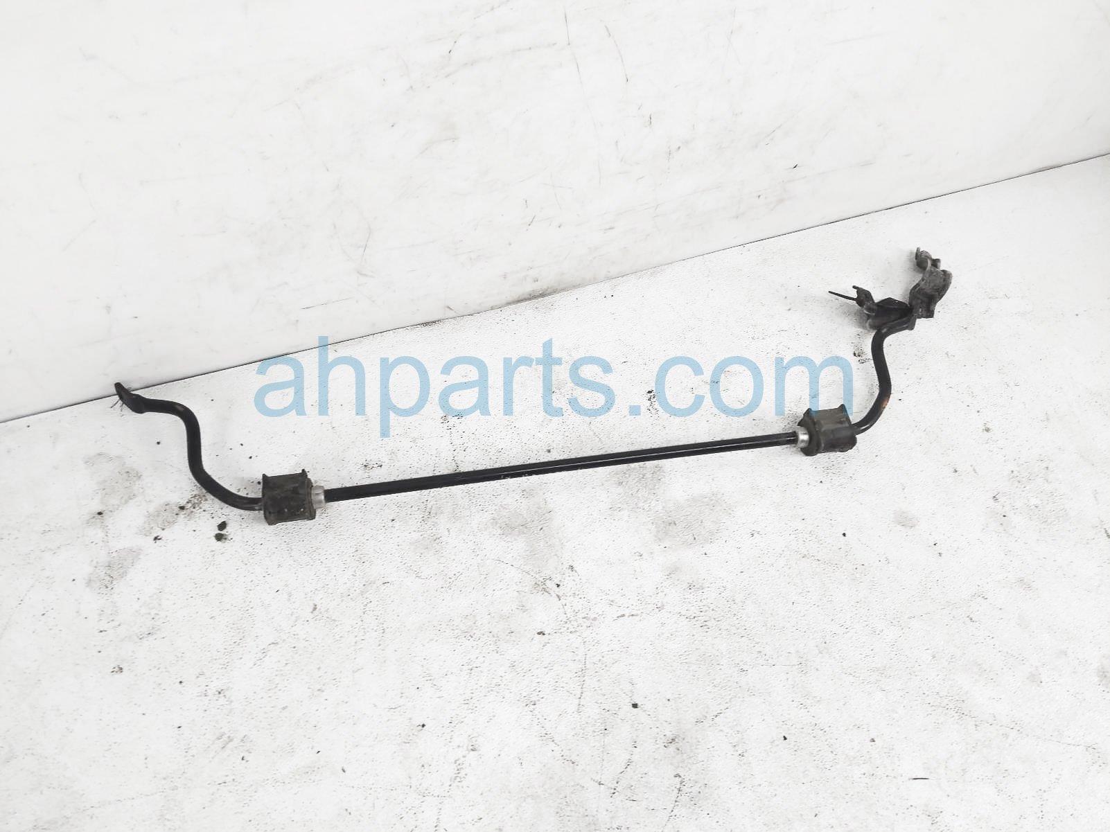 $40 Lexus REAR STABILIZER BAR W/ LINKS $40 Lexus REAR STABILIZER BAR W/ LINKS
