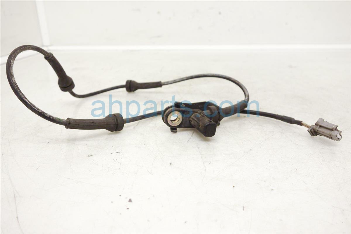 $24 Infiniti FR/RH ABS SENSOR
