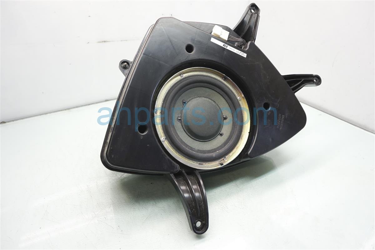 $65 Acura SUBWOOFER ASSY