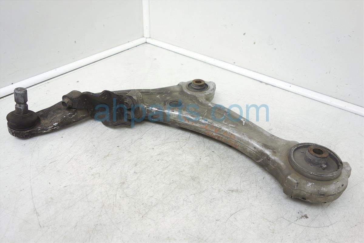 $40 Nissan FRONT LEFT LOWER CONTROL ARM