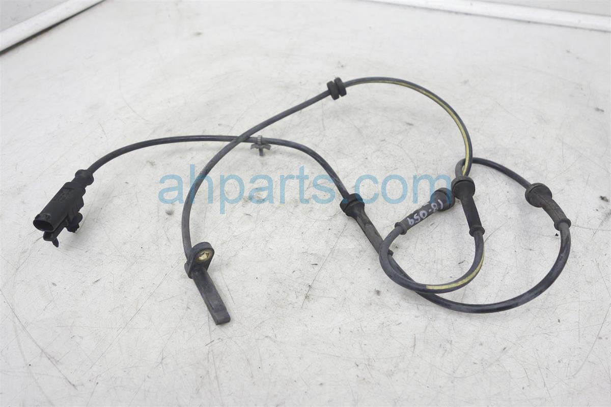 $18 Infiniti FR/LH ABS SENSOR ONLY