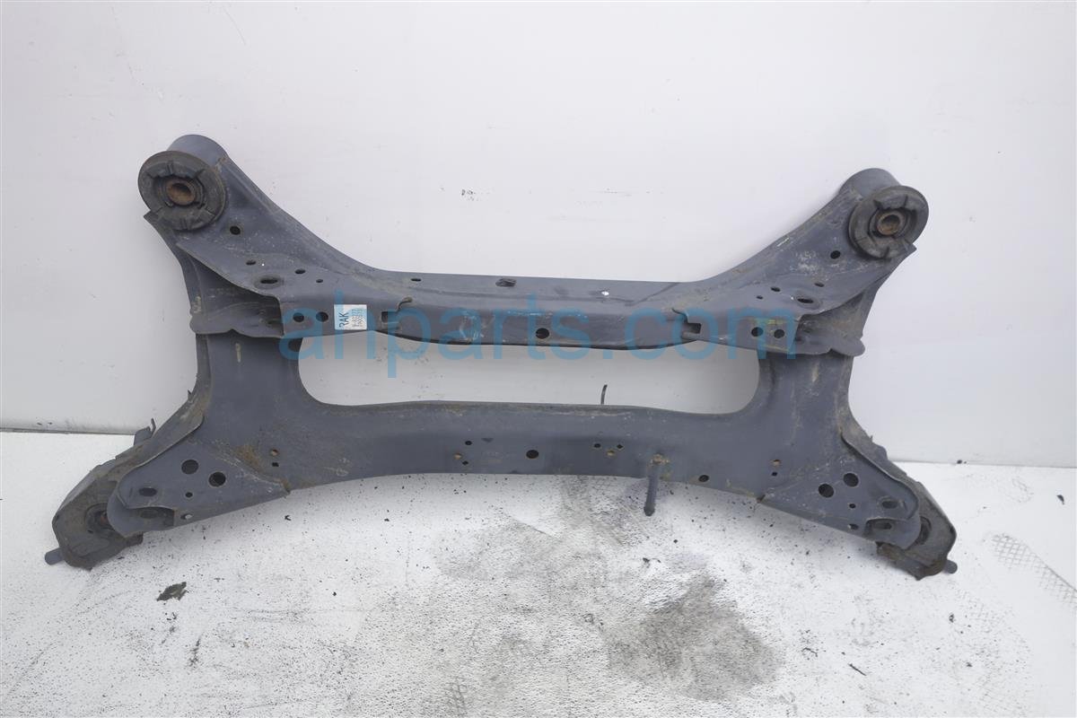 $150 Nissan REAR SUBFRAME ONLY