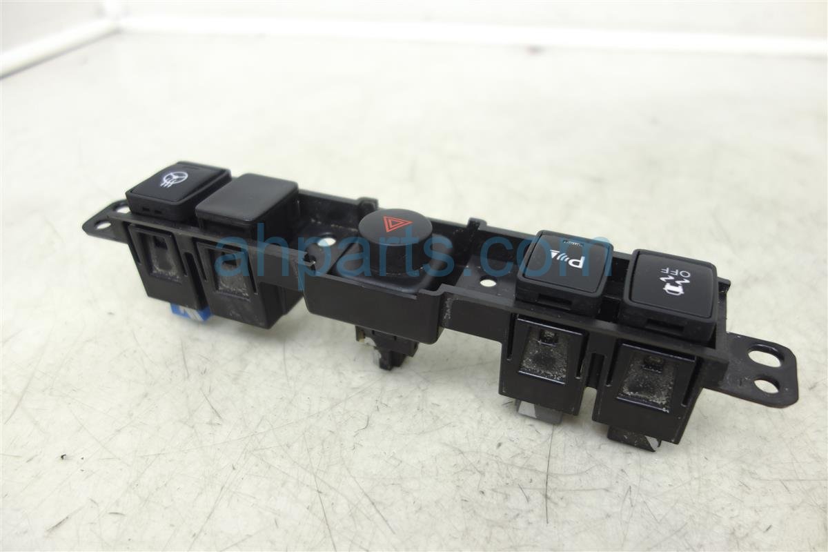 $45 Nissan CENTER DASH SWITCH ASSMEBLY