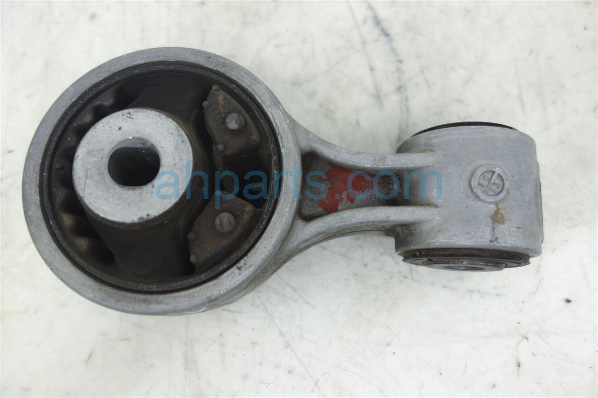 Sold 2011 Nissan Altima Engine/motor Engine Torque Rod Mount, 3.5l,at