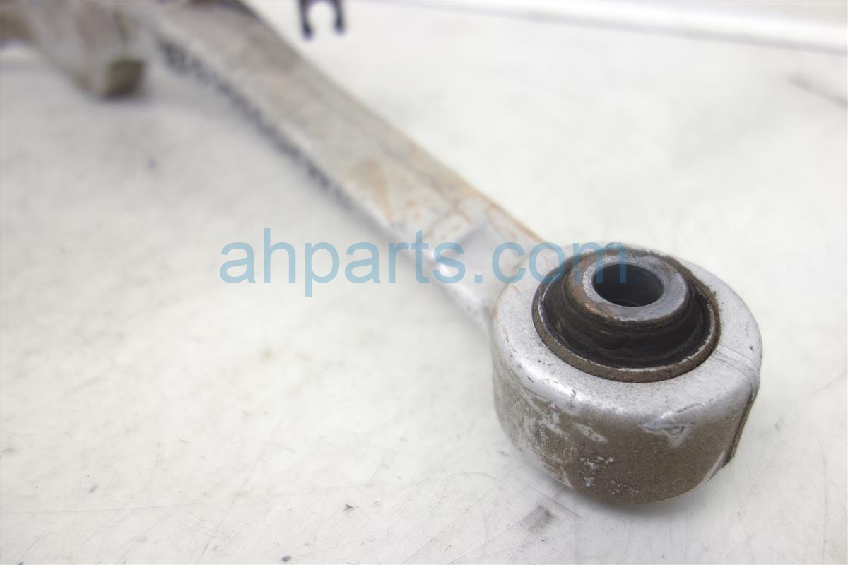 $40 Nissan RR/LH UPPER CONTROL ARM, AWD