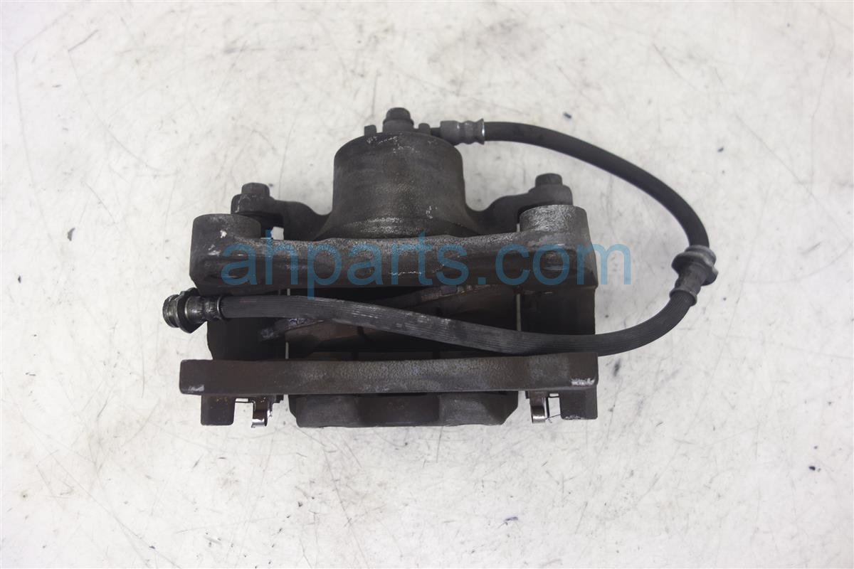 $23 Nissan FR/R BRAKE CALIPER -