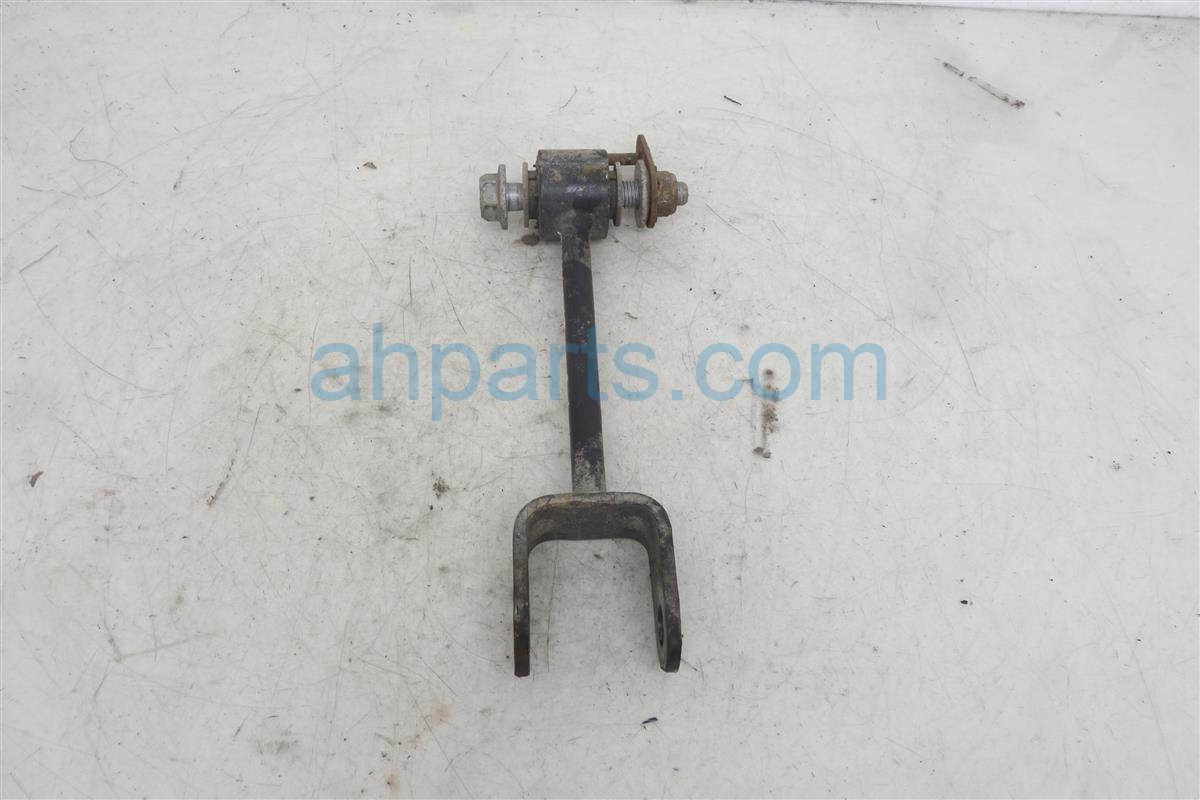 $30 Ford RR/LH Upper Control Arm