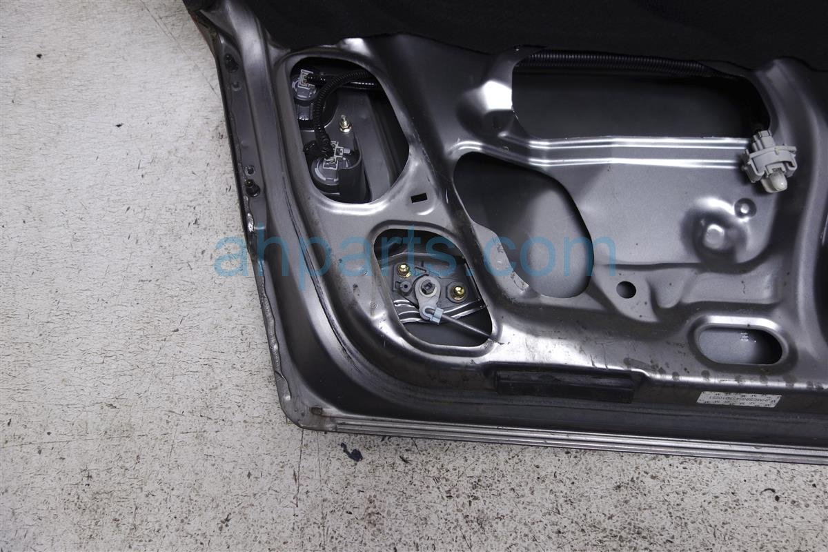 Sold 2005 Honda Civic Trunk Silver ,mx Hybrid Deck Lid 68500-S5B-A90ZZ