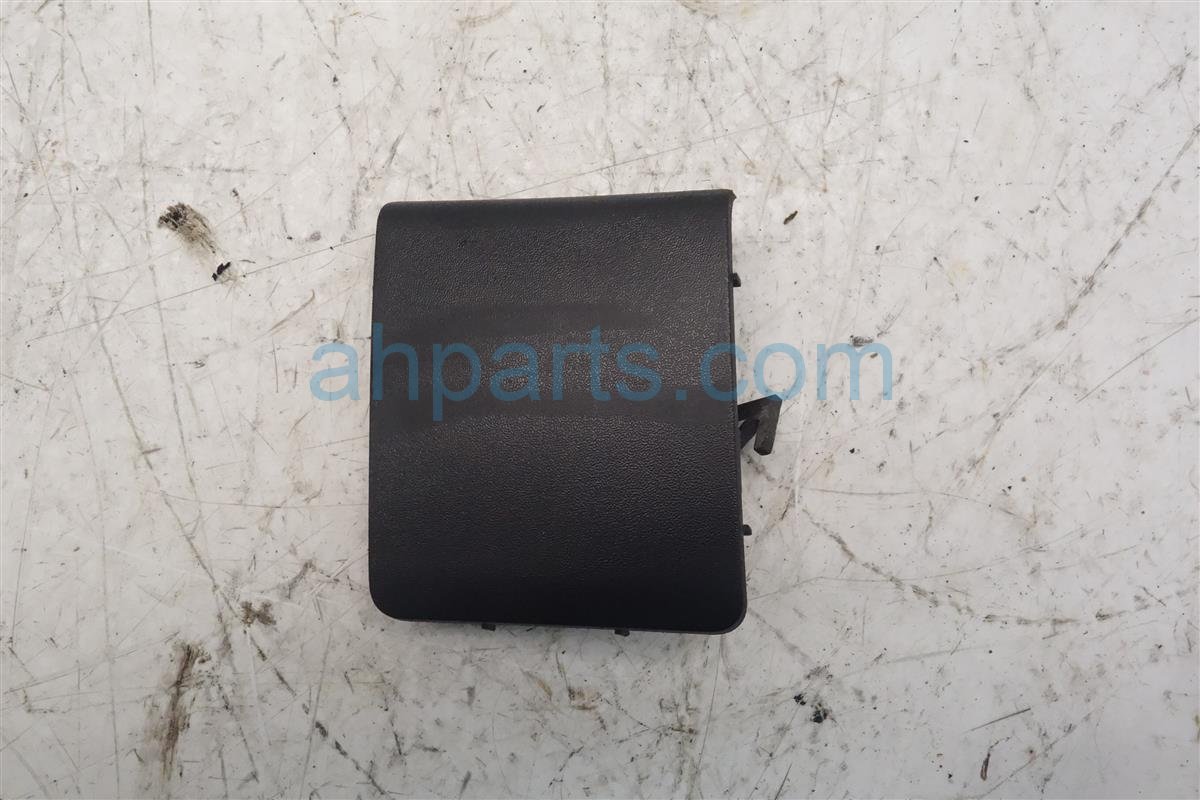 thumbnail image 2 of Genuine OEM Acura MDX Rear Skid Garnish Towing Hook Cover 2017-2020 (71504-TZ5-A01) 2 of 2