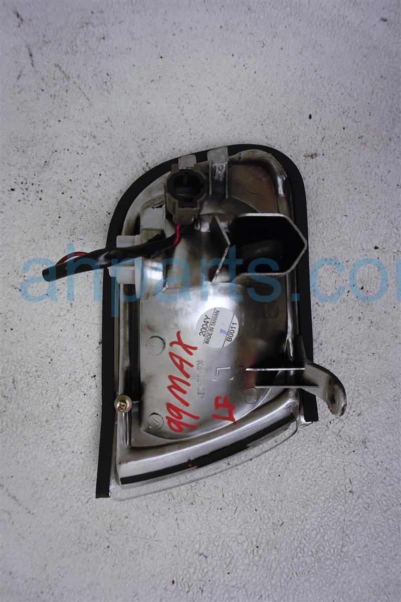 $20 Nissan FR/LH SIDE MARKER LIGHT