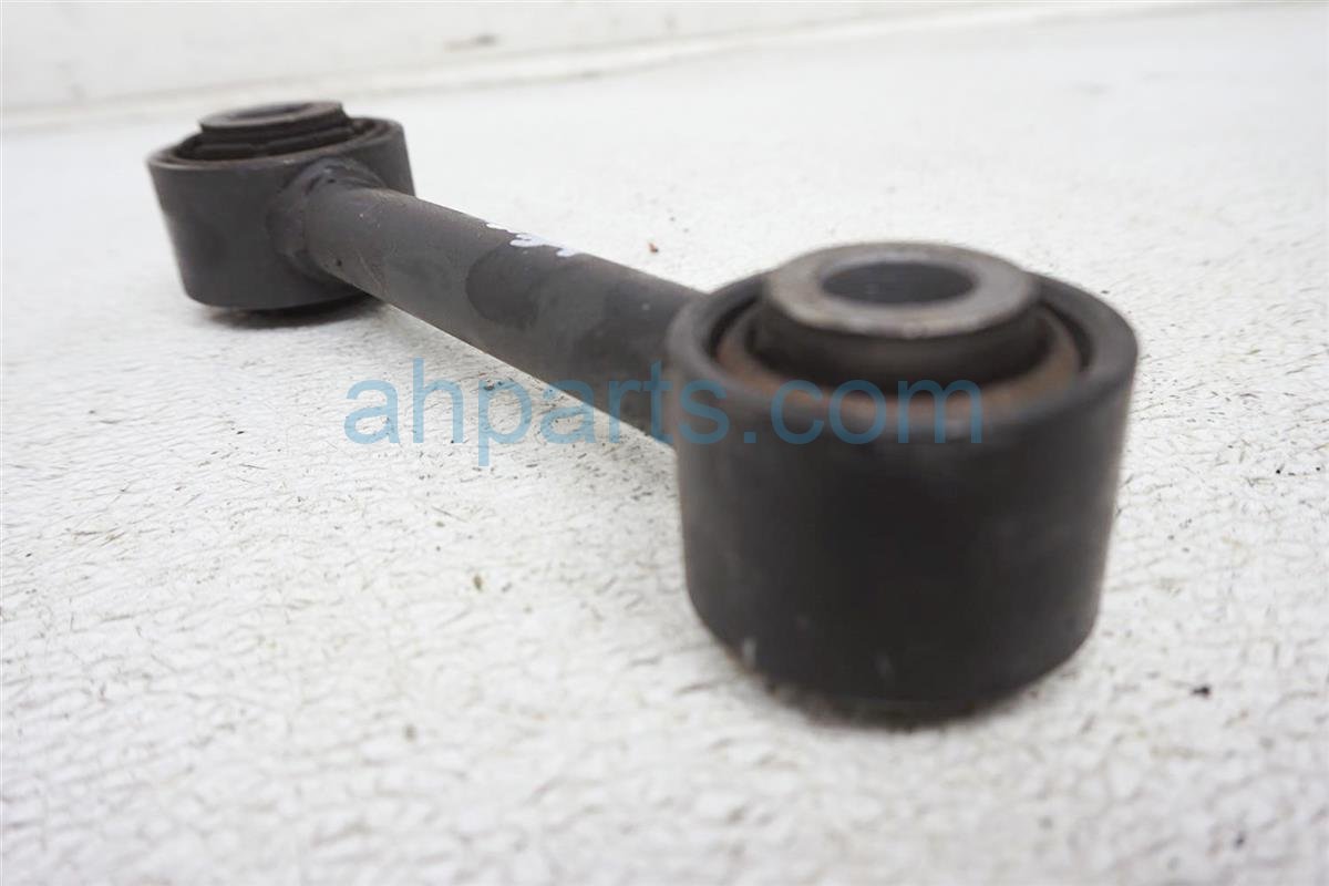 $19 Ford RR/RH LINK ARM