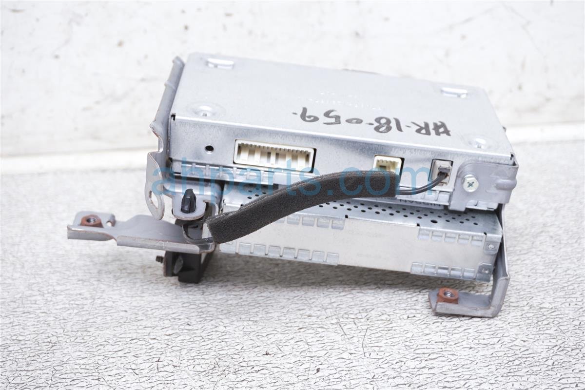 $20 Infiniti TELEPHONE CONTROL UNIT