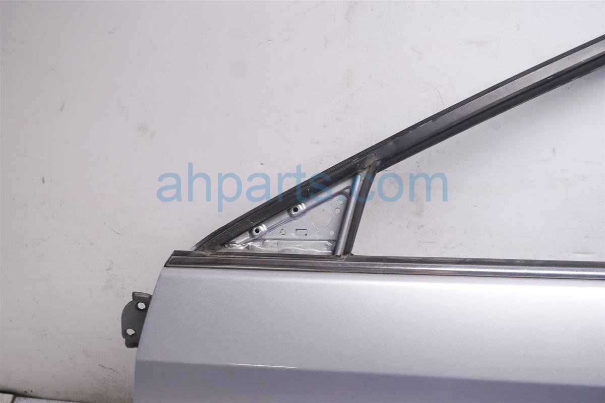 Sold 2001 Honda Accord Front Driver Door - Silver - Shell Only 67050 -S82-A93ZZ