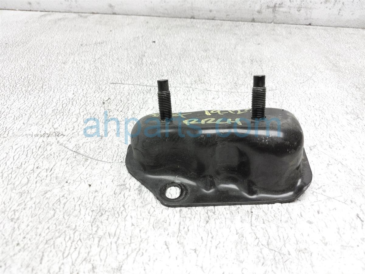$15 Toyota RR/LH BUMPER MOUNT EXTENSION BRACKET