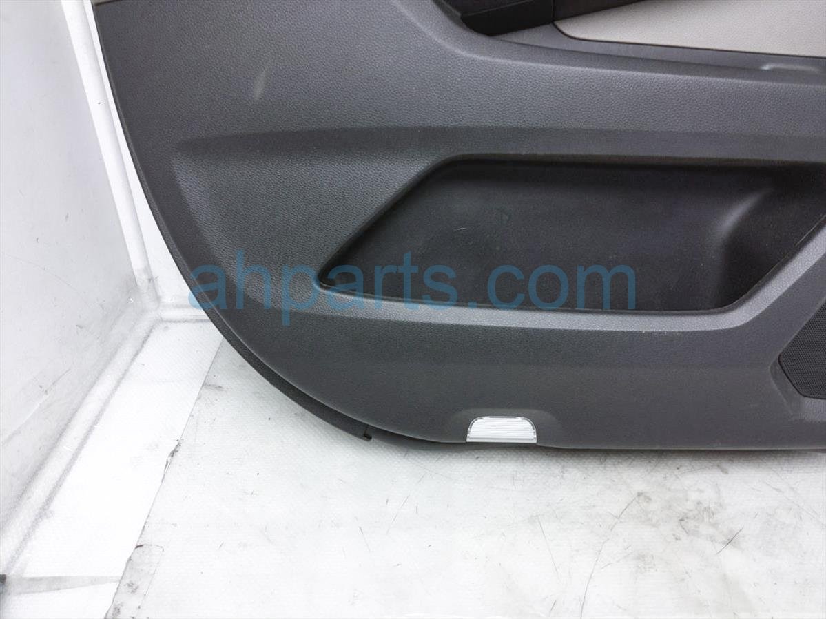 $99 Honda FR/LH INTERIOR DOOR PANEL - BLK/TAN $99 Honda FR/LH INTERIOR DOOR PANEL - BLK/TAN